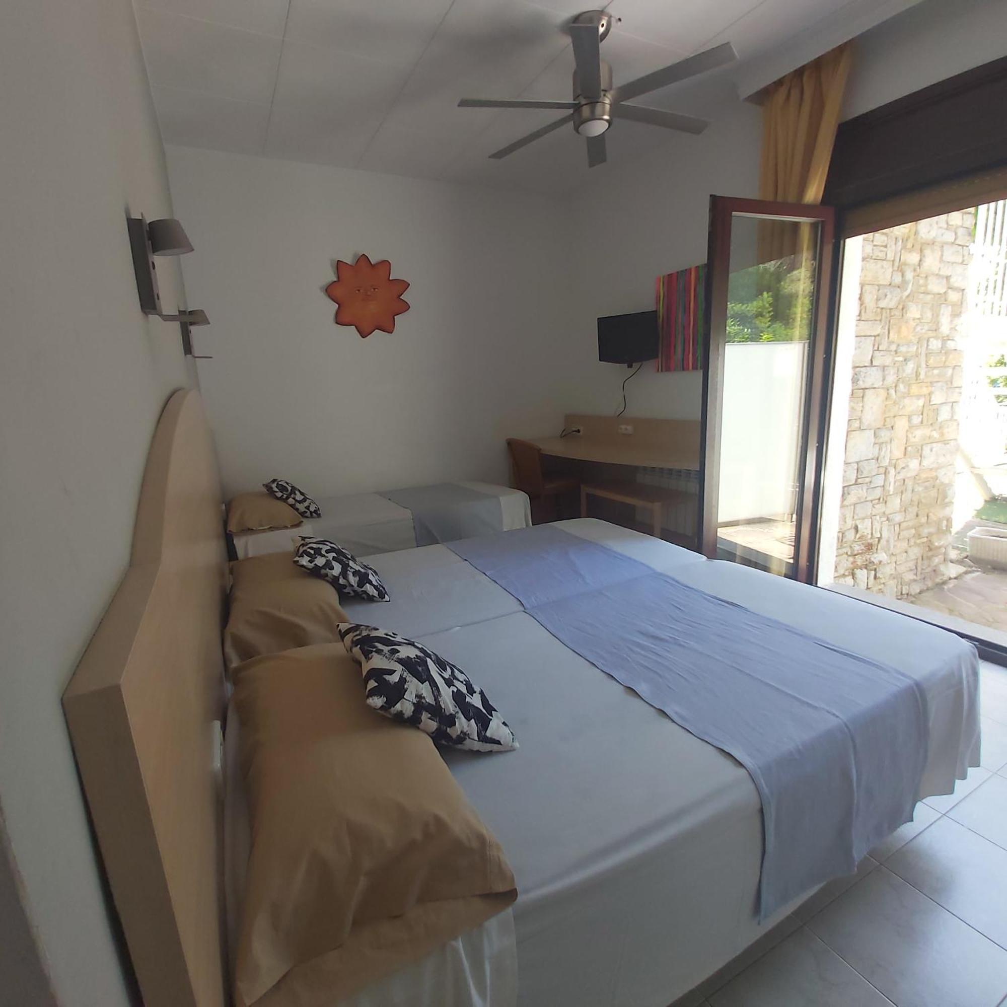 יורט דה מאר Hotel Bonsol מראה חיצוני תמונה